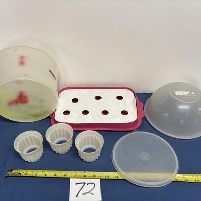 Tupperware Lot