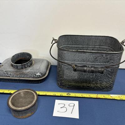 Vintage Graniteware Lunch Box