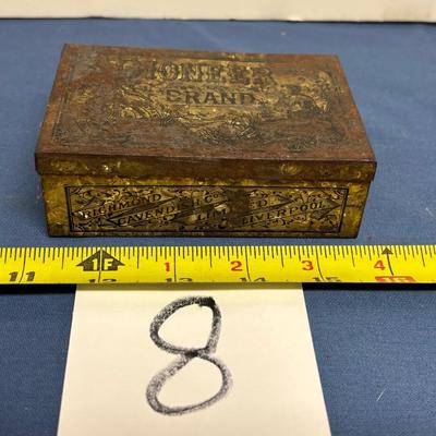 Vintage Pioneer Brand Tobacco Tin
