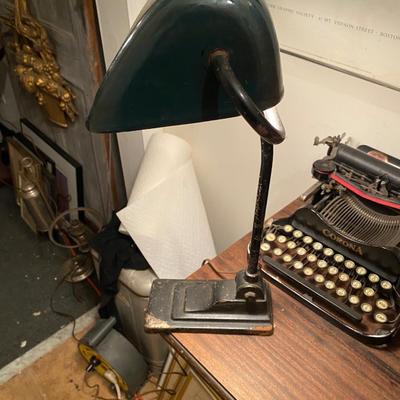 1930s vintage Art Deco notary lamp