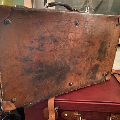 antique large heavy leather quality suitcase