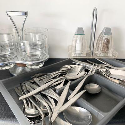 Mid Century Modern Serving Lot