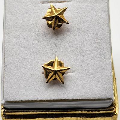 14K Gold Star pierced earrings