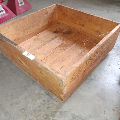 Wood box