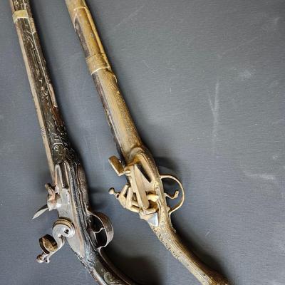 Dagger and Flintlock Decorative Wall Pieces