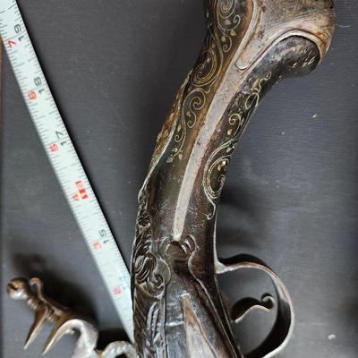 Dagger and Flintlock Decorative Wall Pieces