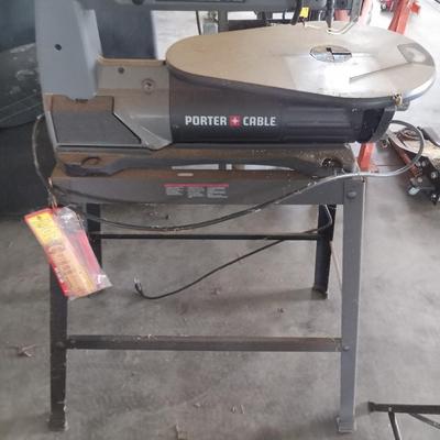 Scroll saw