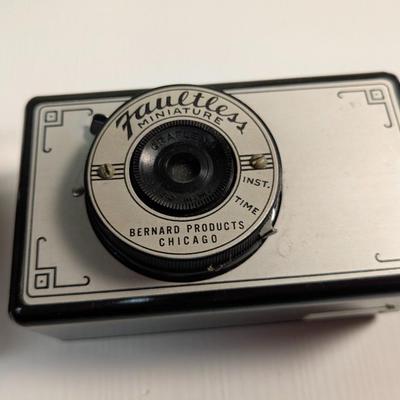 Zeiss Ikon Voigtlander Vitessa 126 & Faultless Miniature Cameras