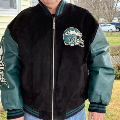 Carl Banks Philadelphia Eagles Jacket- Men's size XXL. Suede body with leather sleeves.