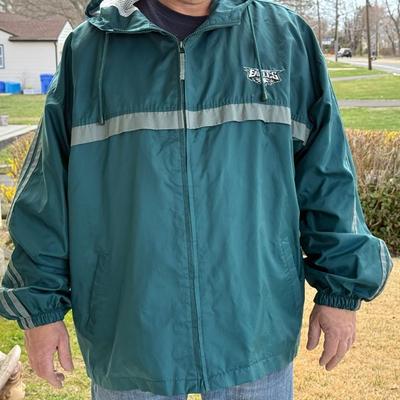 Game Day Philadelphia Eagles Jacket- Men's XXL.