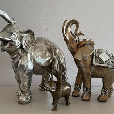 Elephant Décor Lot