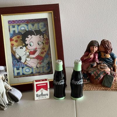 Framed Betty Boop Lot