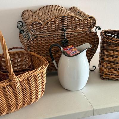 Baskets Lot