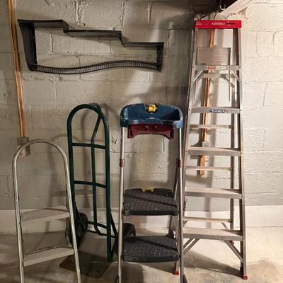 Step Ladders, Ladder, and Hand Truck Lot