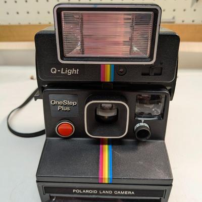 Vintage 1983 Polaroid One Step Plus Instant Land Camera With Q Light Flash