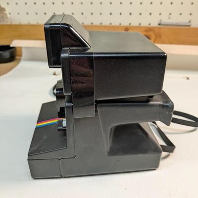 Vintage 1983 Polaroid One Step Plus Instant Land Camera With Q Light Flash