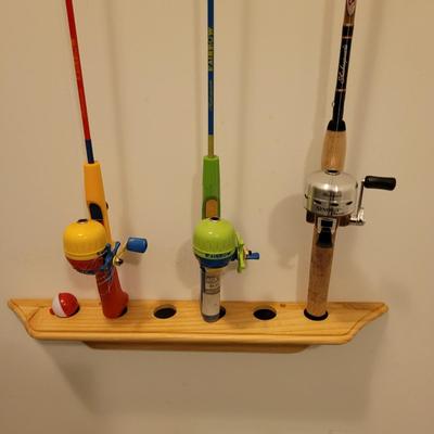 Shakespeare & Rainbow Fishing Rods + Tackle Box (BS-EL)