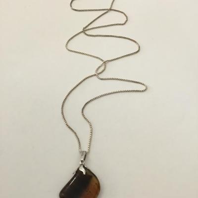 Vintage 925 silver chain & Tigers, eye pendant