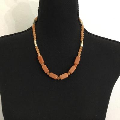 Gorgeous Aventurine Quartz gem stone necklace