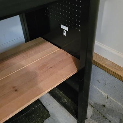 Craftsman Tool Bench (G-EL)