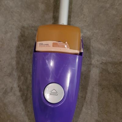 Haan Steamer and Cleaning Supplies (G-EL)