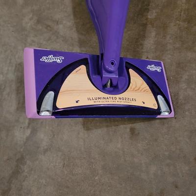 Haan Steamer and Cleaning Supplies (G-EL)