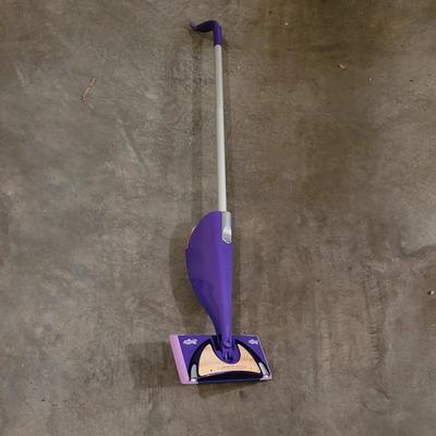Haan Steamer and Cleaning Supplies (G-EL)