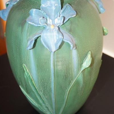 DOOR STUDIO ART POTTERY LARGE VASE/ APPLIED BLUE IRIS 19"