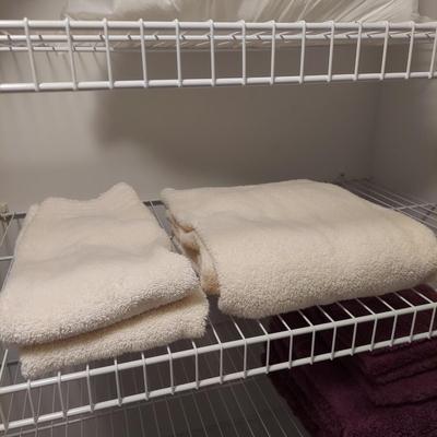 Towels by Ralph Lauren and More (BC-BBL)