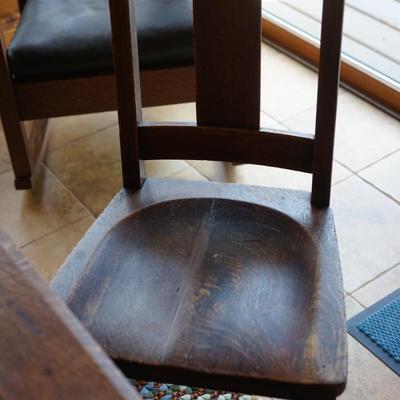 ADORABLE ANTIQUE OAK SMALL SIZE TRESTLE TABLE WITH TWO CHAIRS.