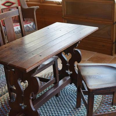 ADORABLE ANTIQUE OAK SMALL SIZE TRESTLE TABLE WITH TWO CHAIRS.