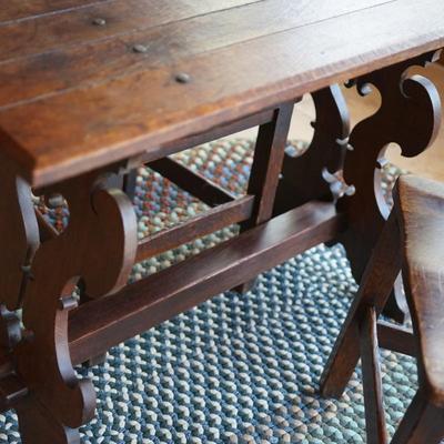 ADORABLE ANTIQUE OAK SMALL SIZE TRESTLE TABLE WITH TWO CHAIRS.