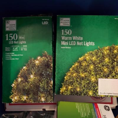 Outdoor Christmas Decor and Lights (G-BBL)