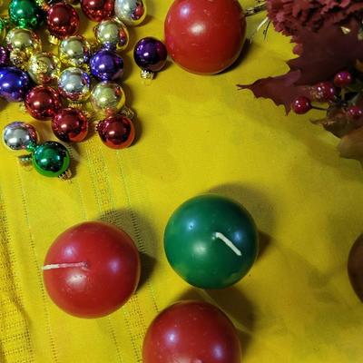 Holiday candles, centerpiece and small ornaments