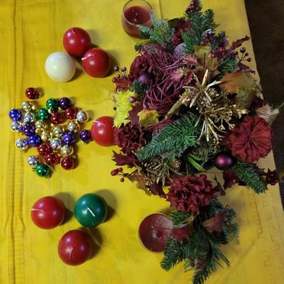 Holiday candles, centerpiece and small ornaments
