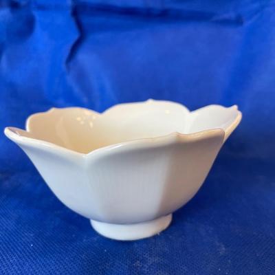 Japanese Lotus Bowls (4)