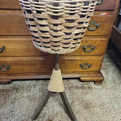 Basket on a stand 2 glasses and light fixture
