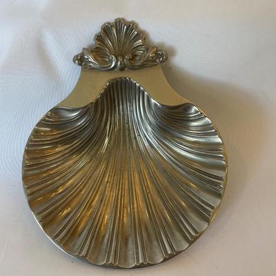 Shell shaped Trinket Bowl