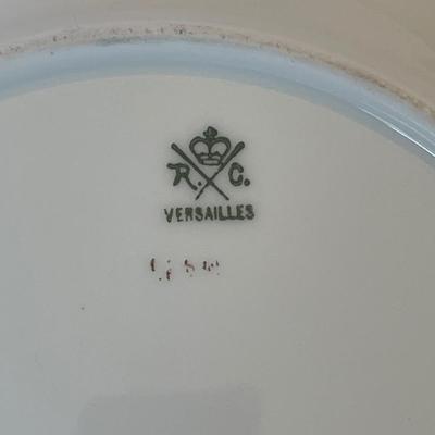 Antique decorative plate