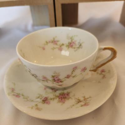 Haviland 'Marie' Cups and Saucers (4)
