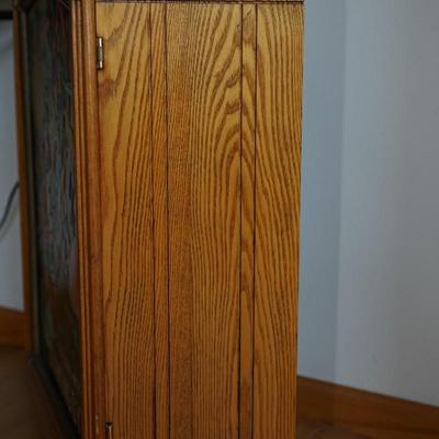 ORIGINAL ANTIQUE DIAMOND DYE CABINET/ORIGINAL LITHO, FINISH AND INTERIOR