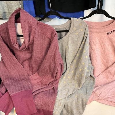 Lot C 415 Women’s Plus Size Comfy & Casual Clothing Lot (XXL)