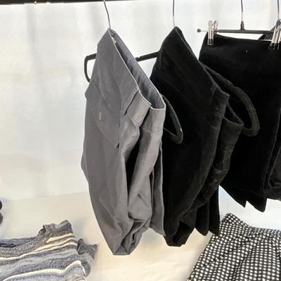 Lot B 416 Shades of Grey Women’s Clothing Lot (XL)