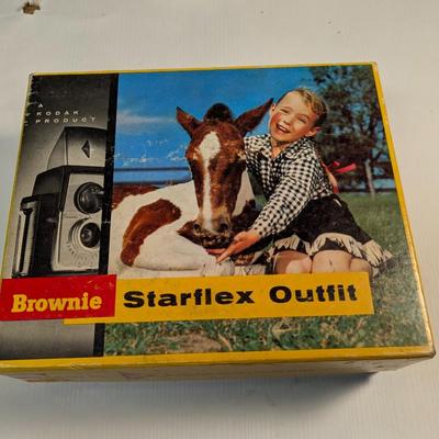 Vintage Brownie Starflex Camera Outfit Flash 25L