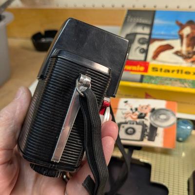 Vintage Brownie Starflex Camera Outfit Flash 25L