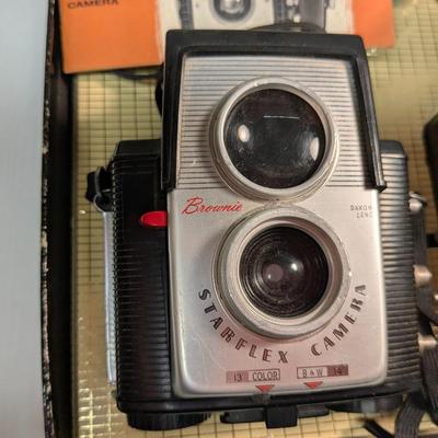 Vintage Brownie Starflex Camera Outfit Flash 25L