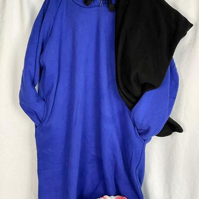 Lot B 421 Women’s Lounge Wear Lot (OS/XL)