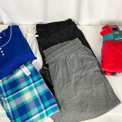 Lot B 424 New Pajama Sleep Wear Lot (XXL)