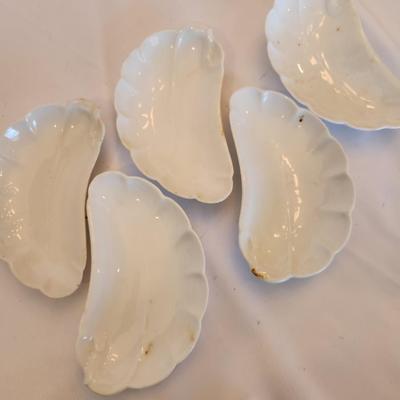 Haviland Crescent Plates (5)