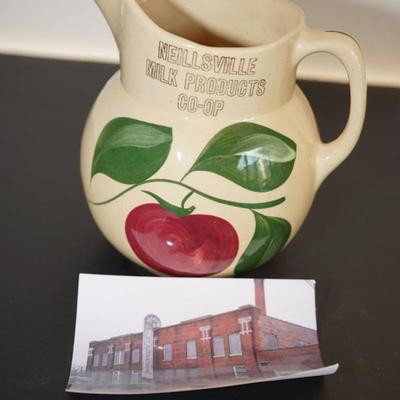 VINTAGE WATTSWARE ADVERTISING PITCHER #16 " NEILLSVILLE MILK PRODUCTS 6-OP